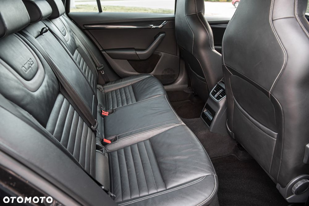 Skoda Octavia 2.0 TSI (Green tec) RS - 31