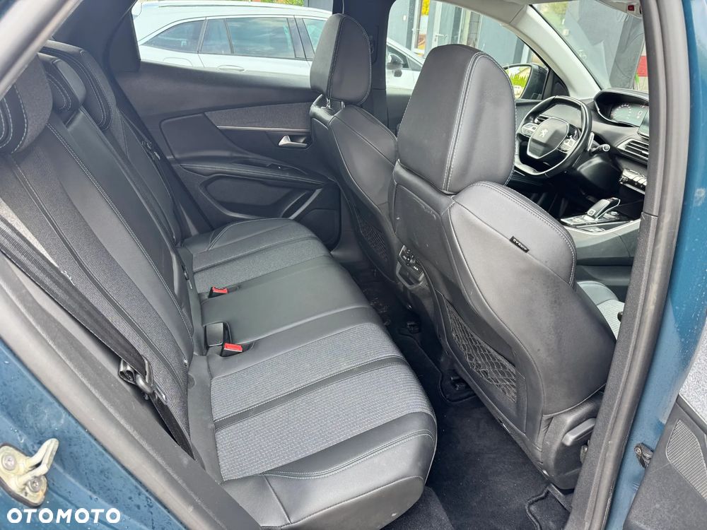 Peugeot 3008 1.5 BlueHDi Allure S&S EAT8 - 15