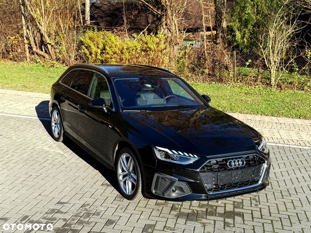 Audi A4 Avant - 1