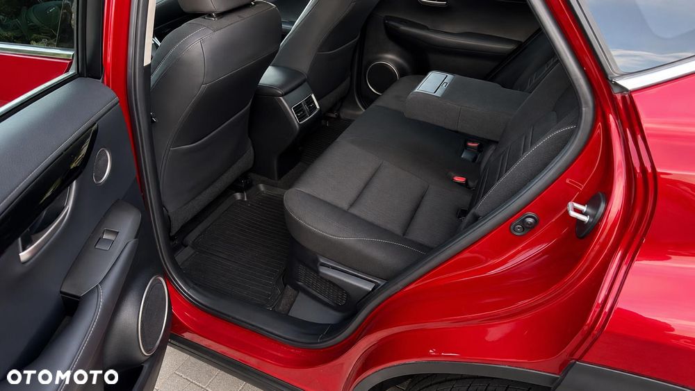 Lexus NX - 11