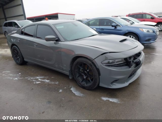 Dodge Charger 5.7 R/T - 2
