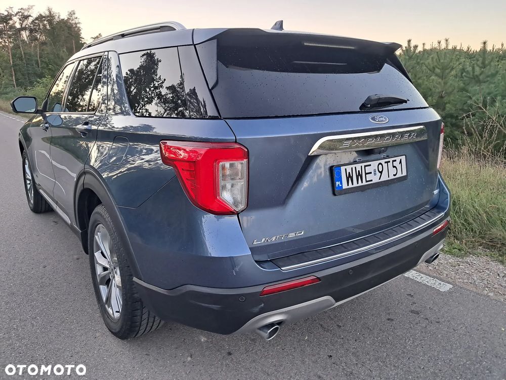 Ford Explorer - 12