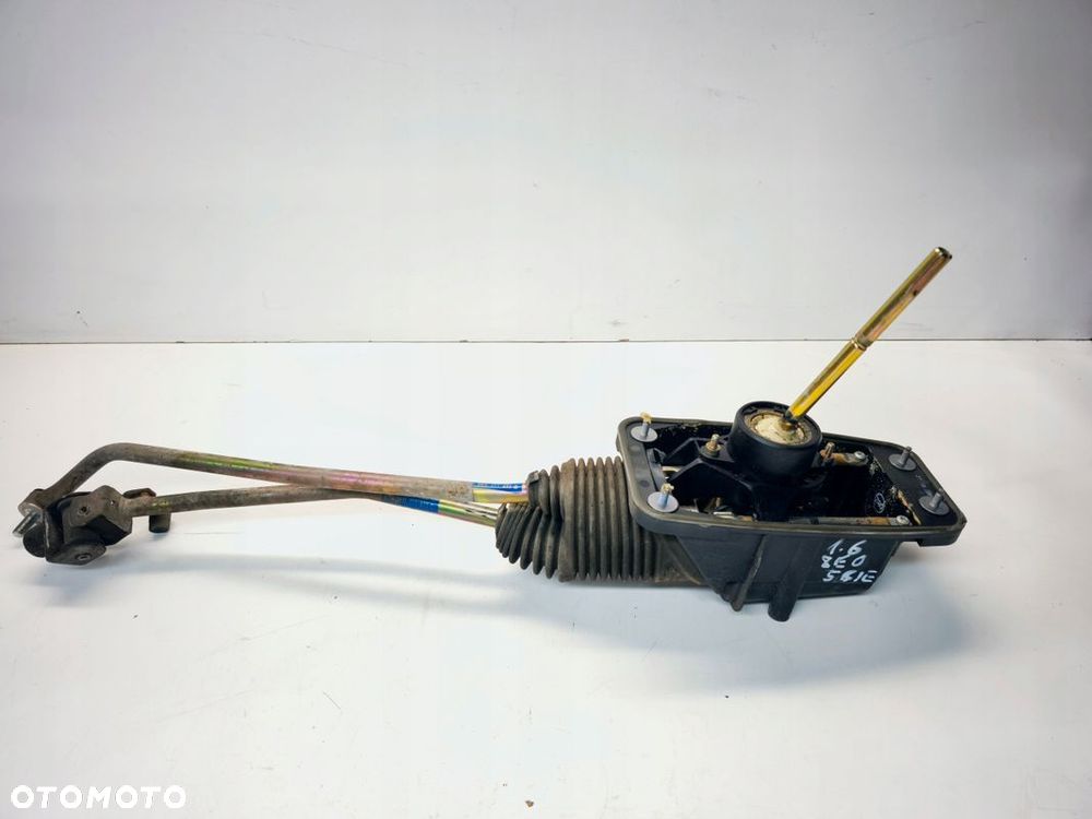 WYBIERAK BIEGÓW LEWAREK AUDI A4 B6 B7 8E0711025 8E0711271G 8E0711613C 5PK - 1