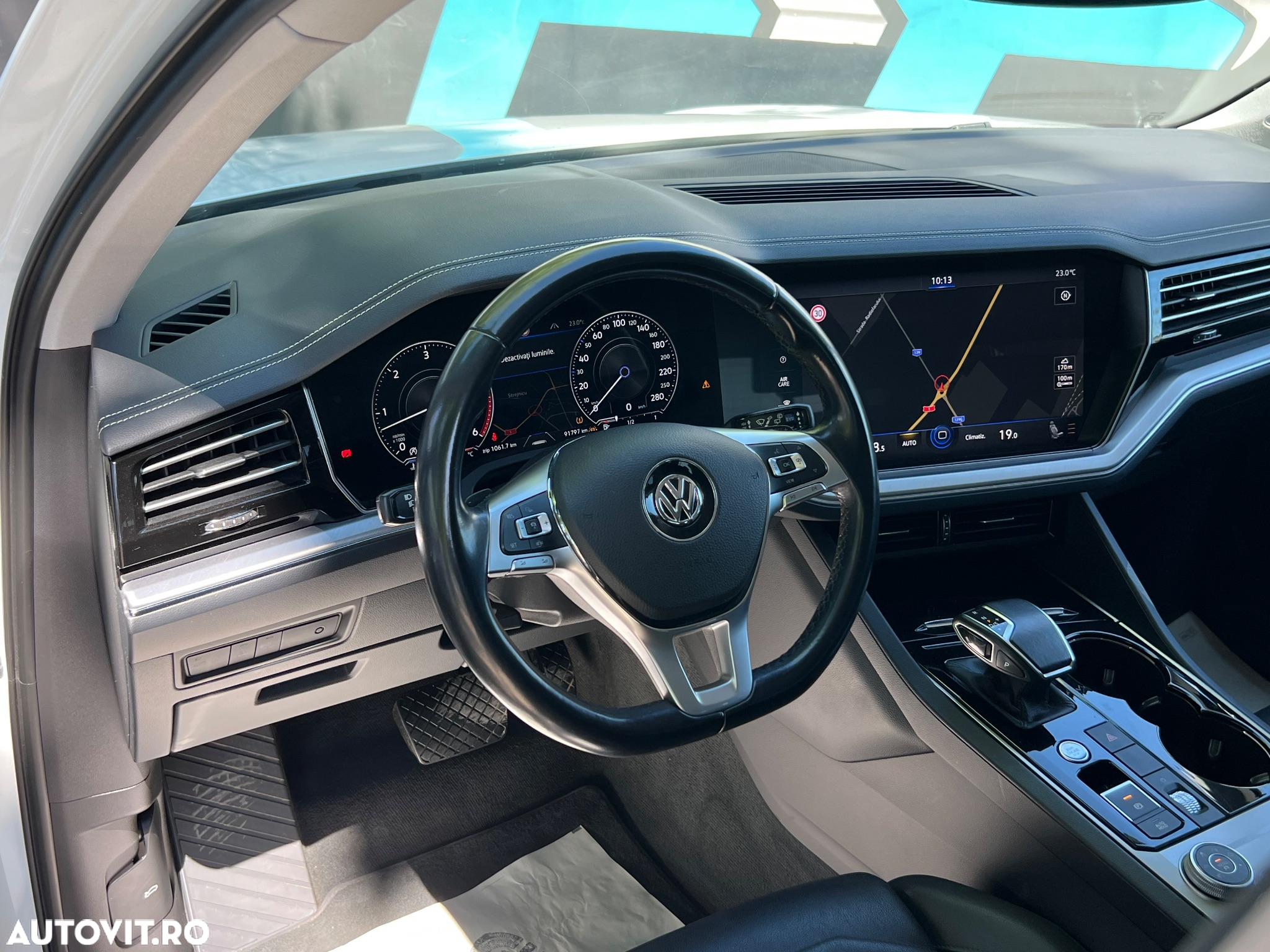 Volkswagen Touareg 3.0 V6 TDI 4Motion DPF Automatik Elegance - 10