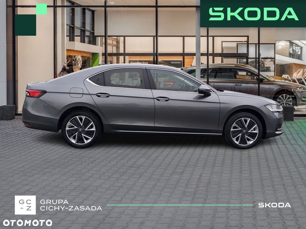 Skoda Superb 2.0 TSI Selection DSG - 5