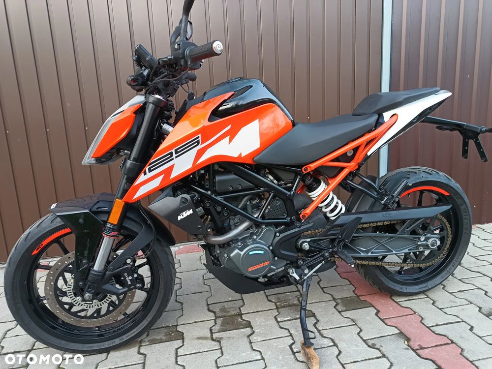 KTM Duke - 19
