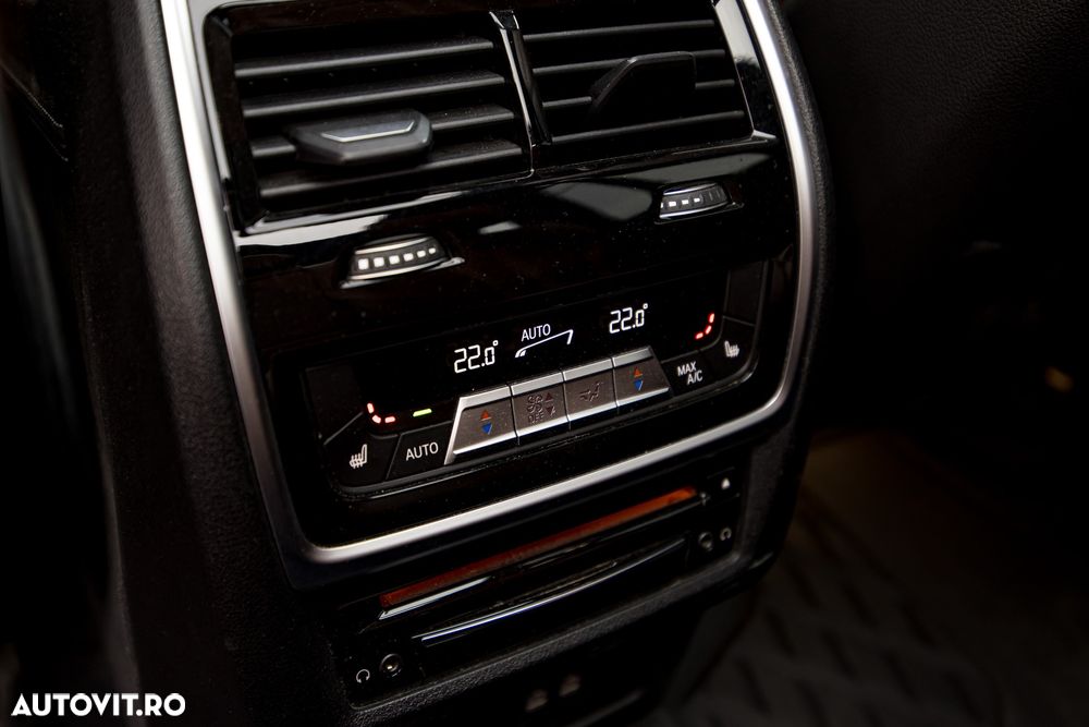BMW X7 M50d - 39