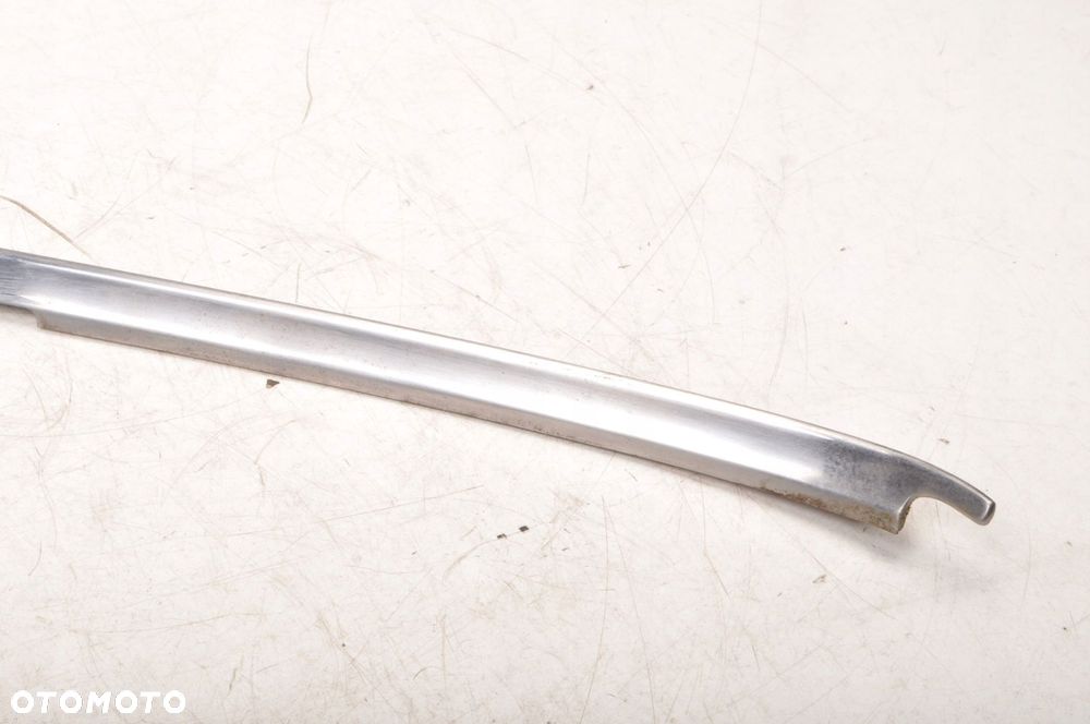 FORD GRANADA I GXL LISTWA DRZWI PRAWY TYŁ TYLNE 73R - 4