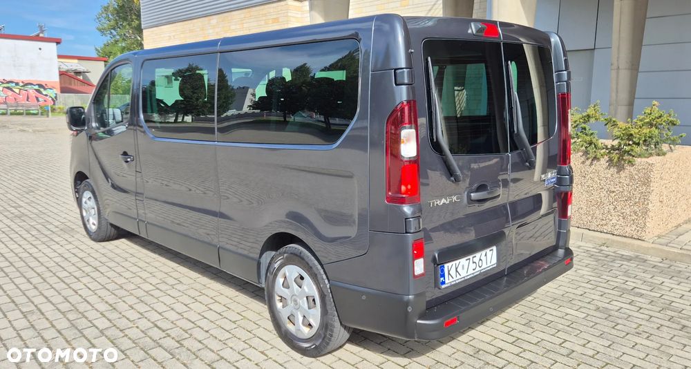 Renault Trafic 2.0 dCi Escapade - 24