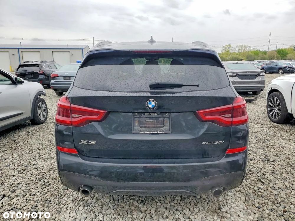 BMW X3 xDrive30i xLine - 6