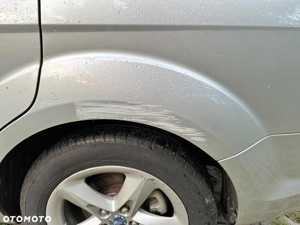 Ford Focus - 8