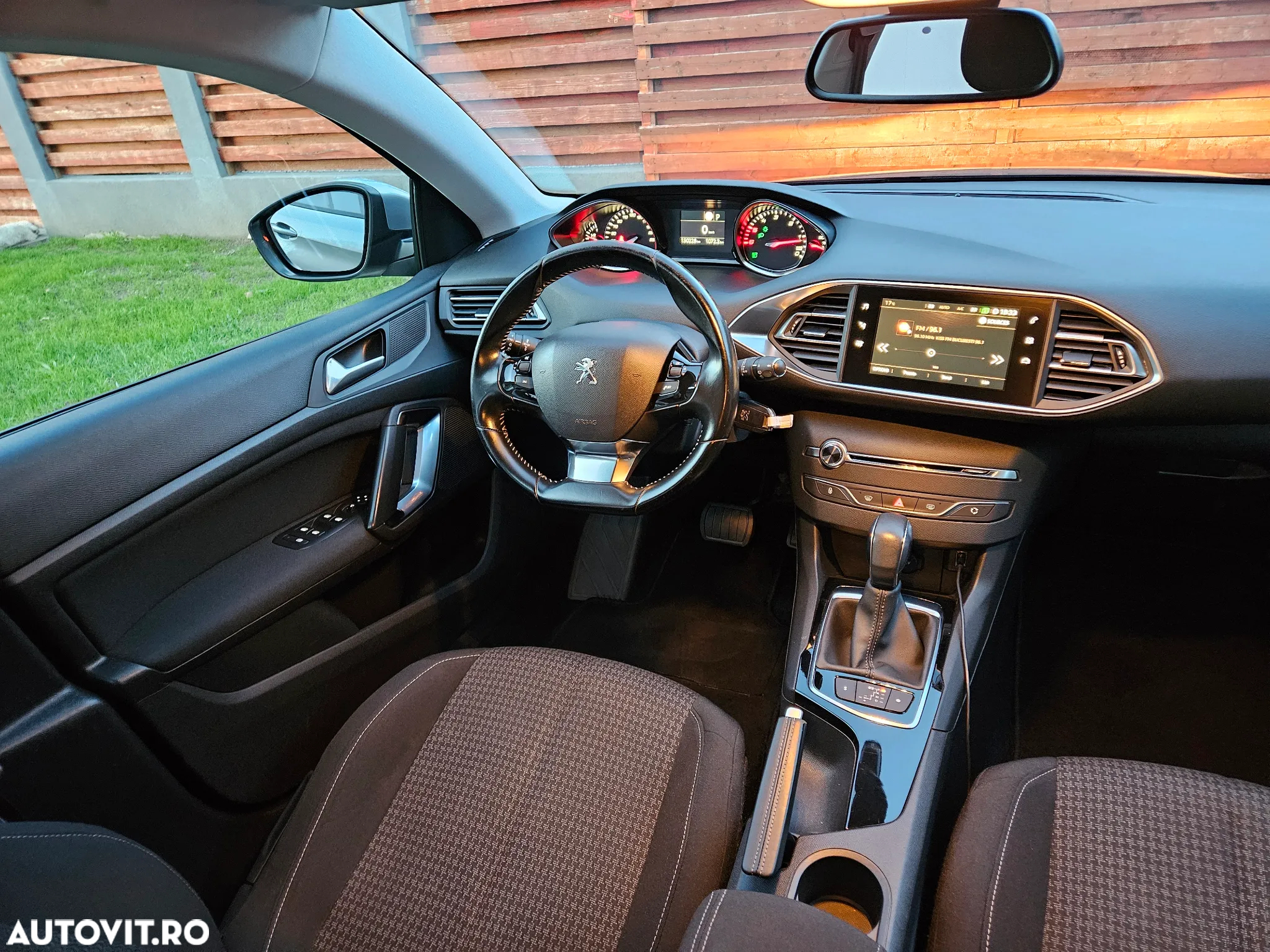 Peugeot 308 SW BlueHDi 120 EAT6 Stop & Start Active Business-Paket - 7