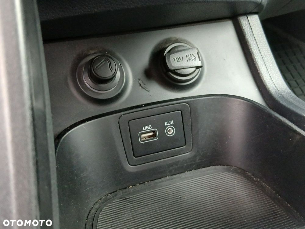 Hyundai Santa Fe - 27