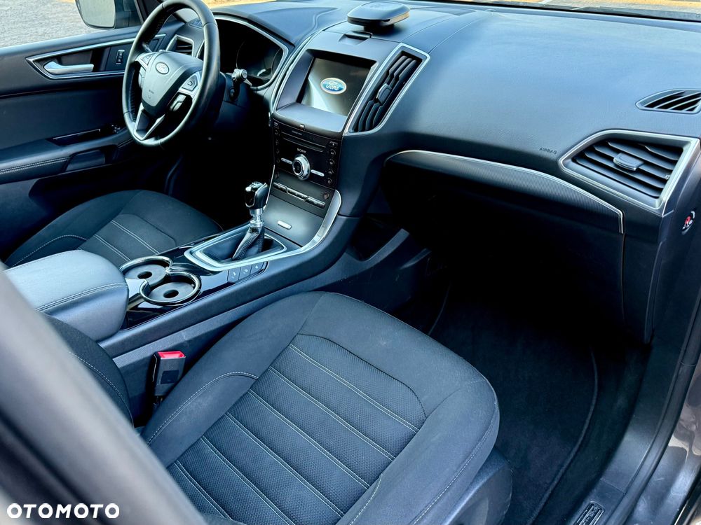 Ford Galaxy 2.0 TDCi Titanium - 36