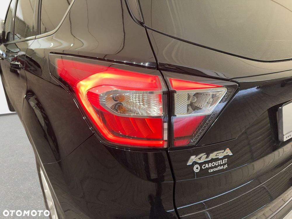 Ford Kuga - 12