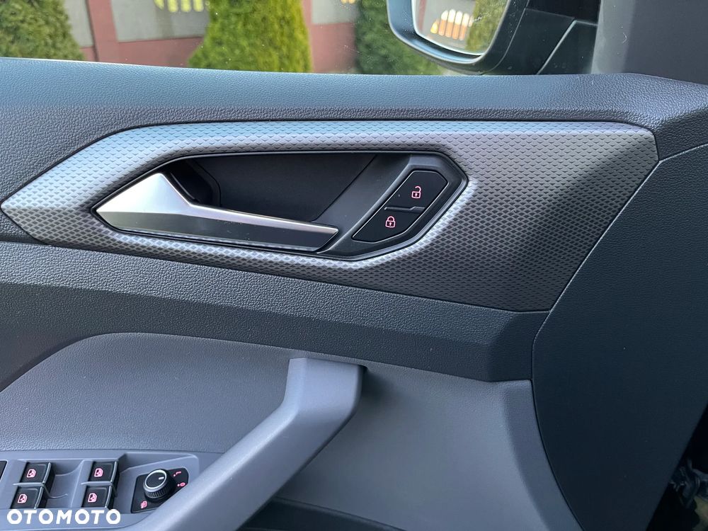 Volkswagen T-Cross 1.0 TSI OPF ACTIVE - 28