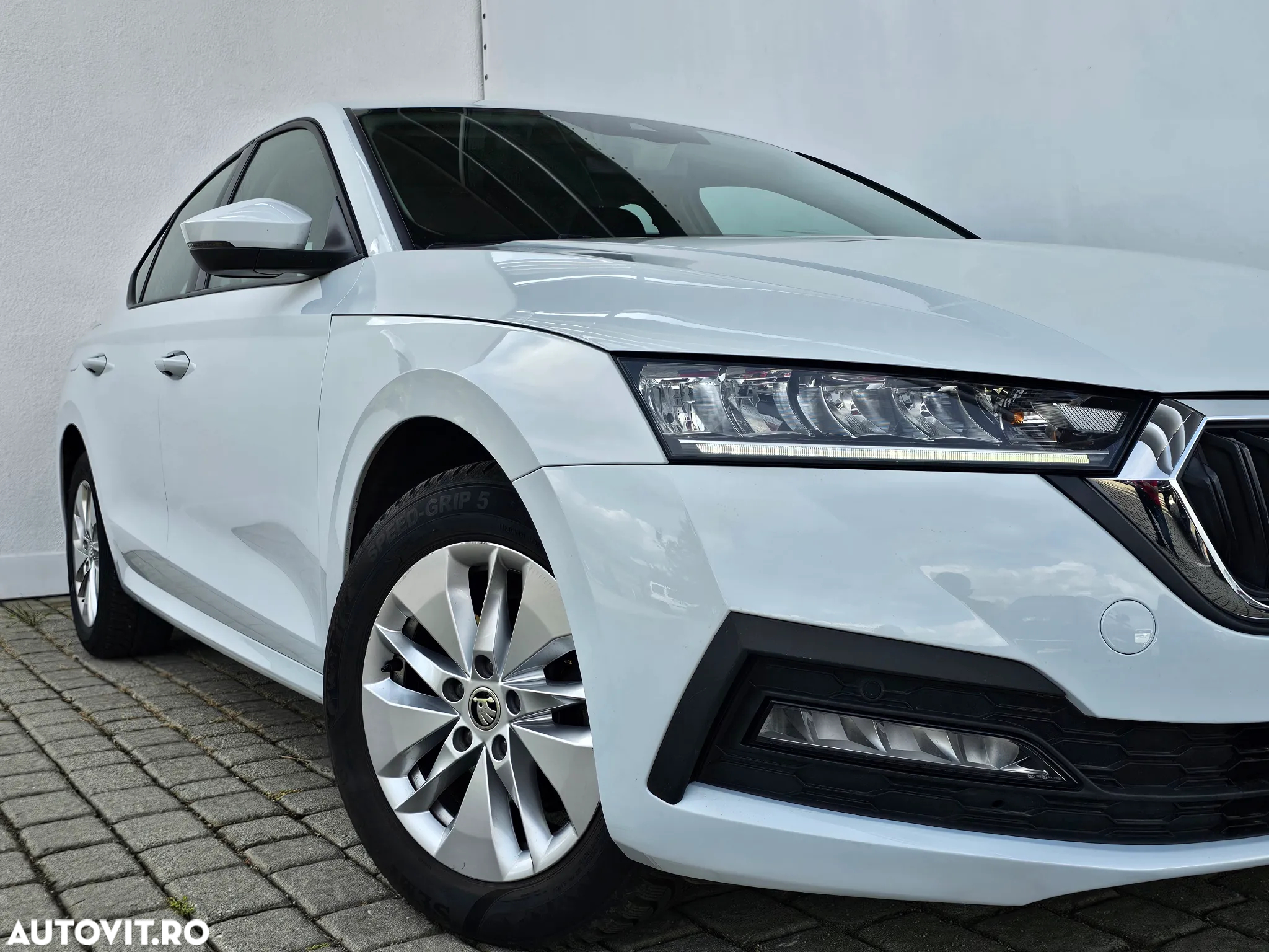 Skoda Octavia 2.0 TDI DSG Ambition - 7