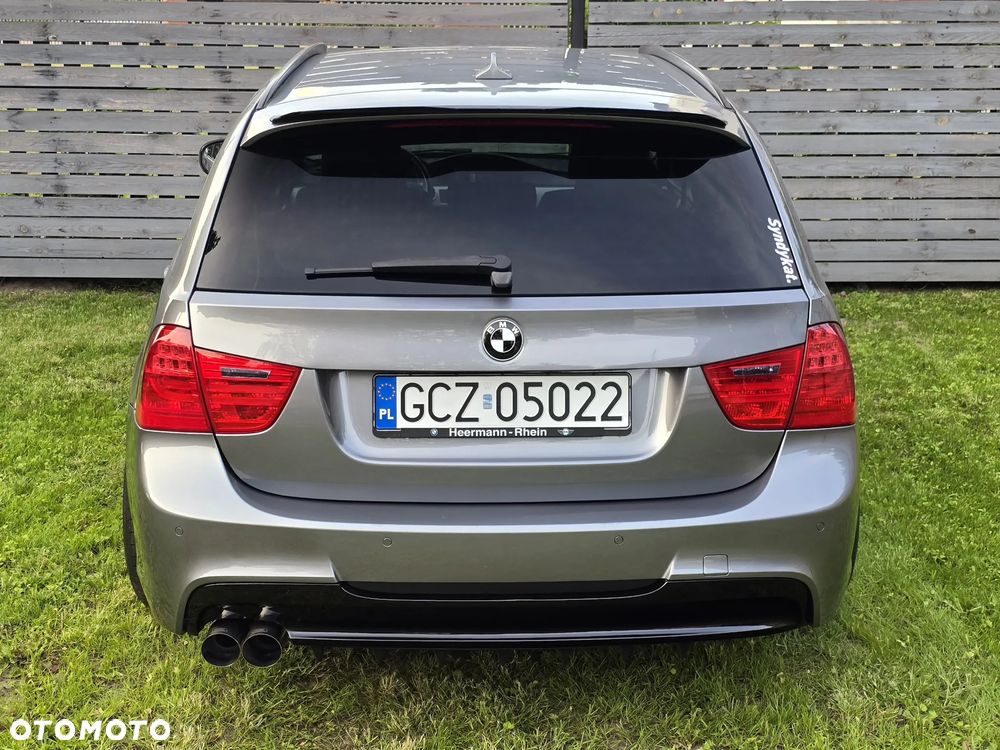 BMW Seria 3 320d Efficient Dynamics Sport Line - 17