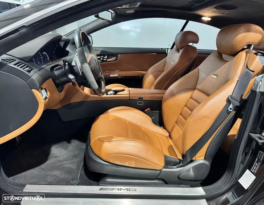 Mercedes-Benz CL 63 AMG - 12