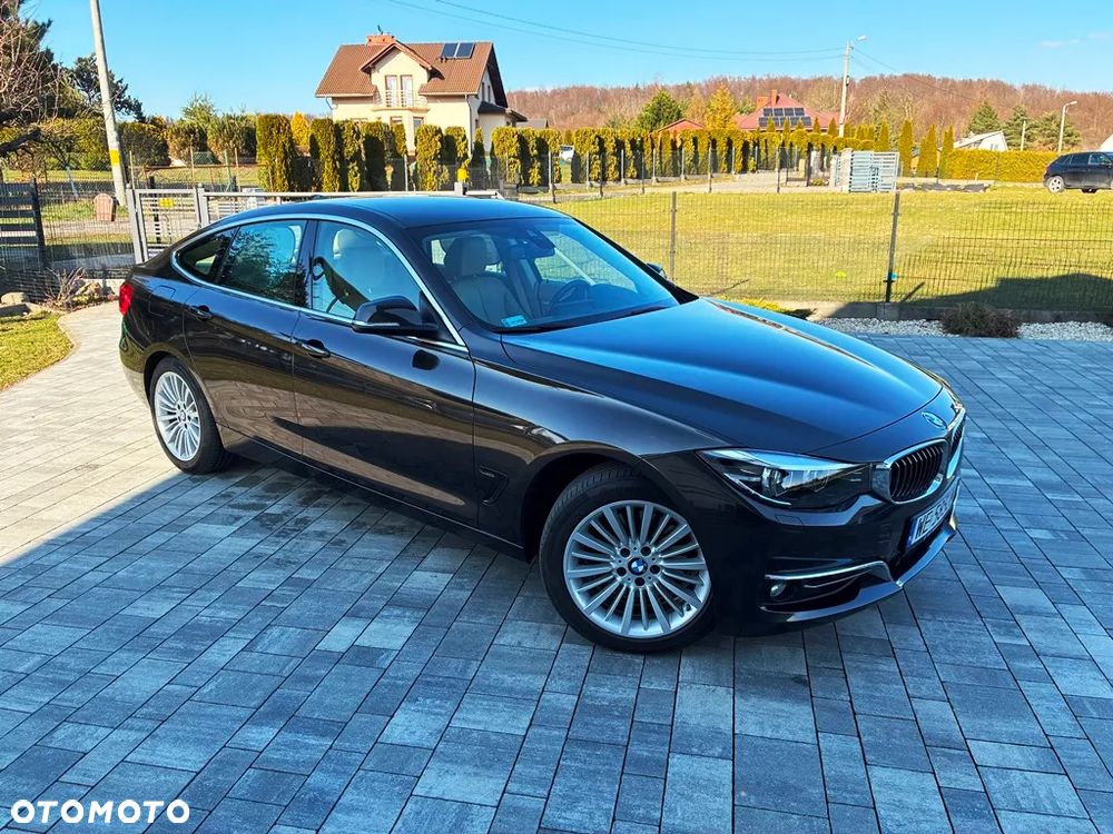 BMW 3GT 330i GPF Luxury Line - 3