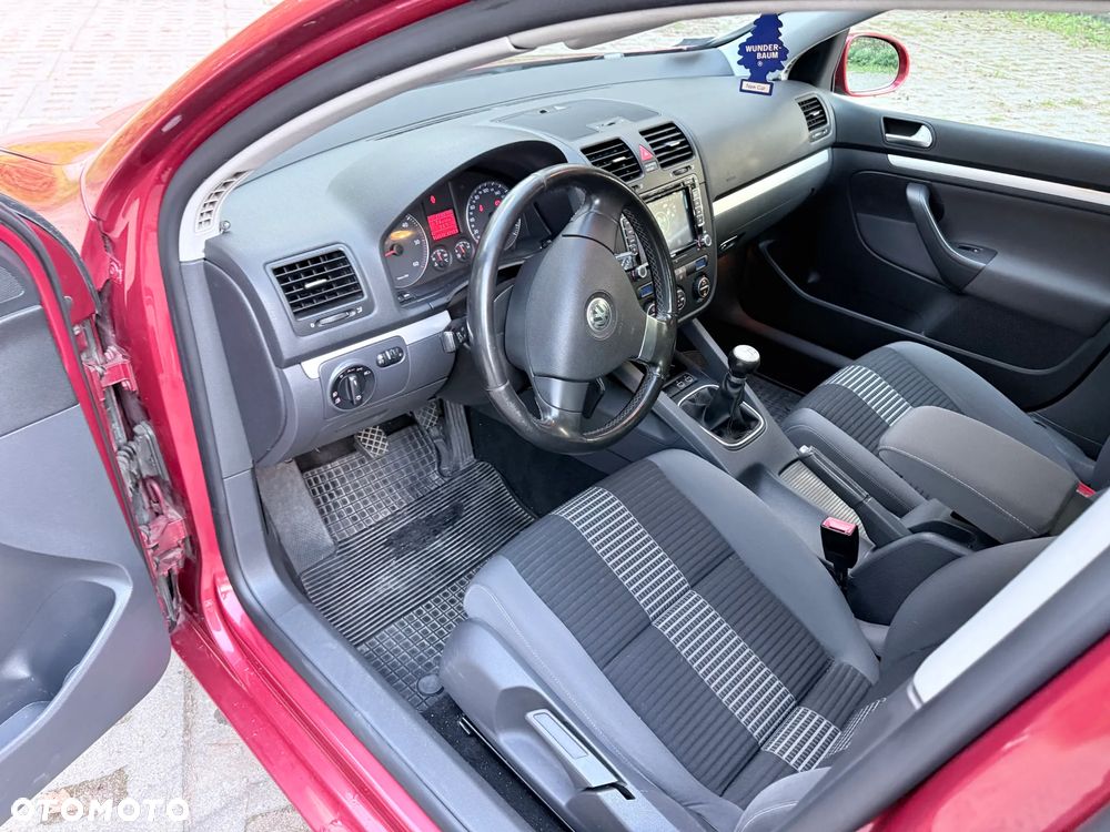 Volkswagen Golf V 1.9 TDI Trendline - 8