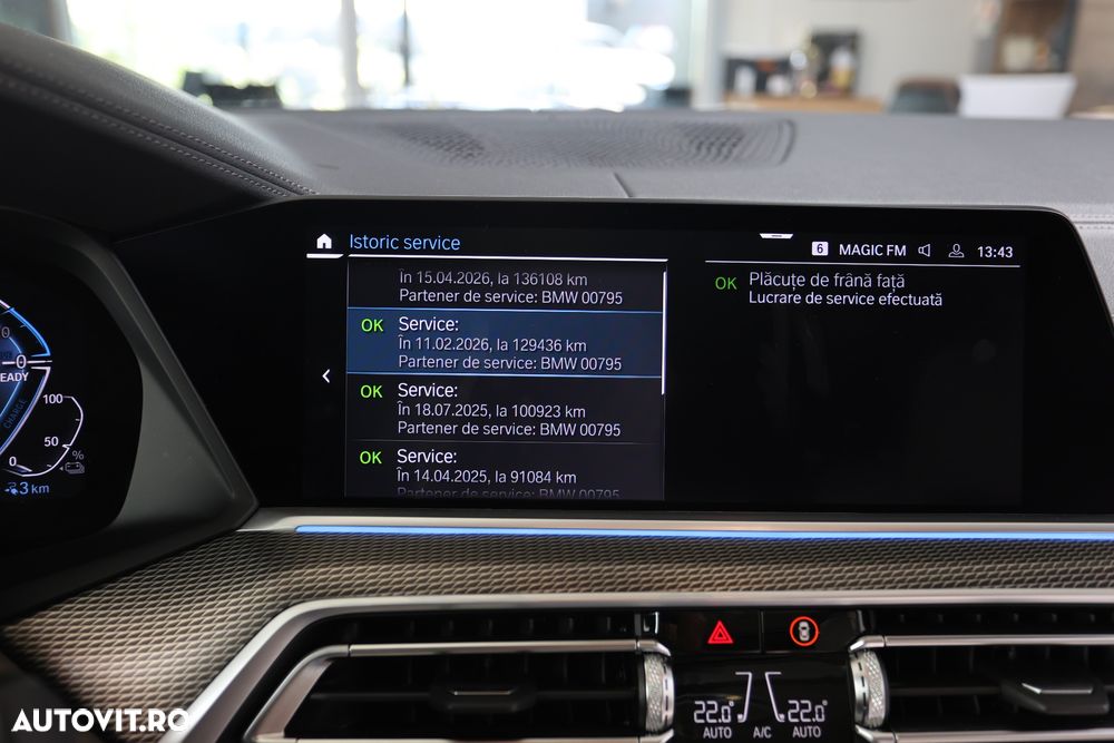 BMW X5 xDrive45e - 35