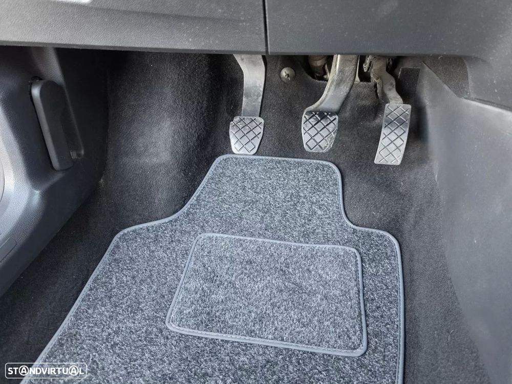 SEAT Ibiza 1.4 TDI Reference - 41