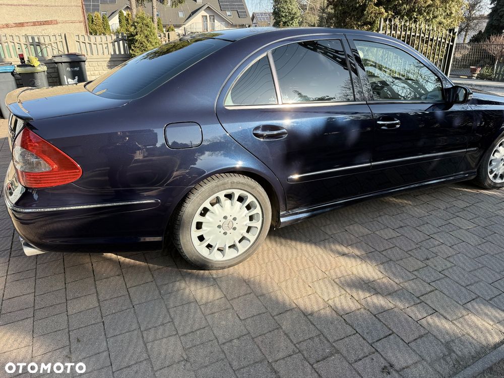 Mercedes-Benz Klasa E 500 T Elegance - 3