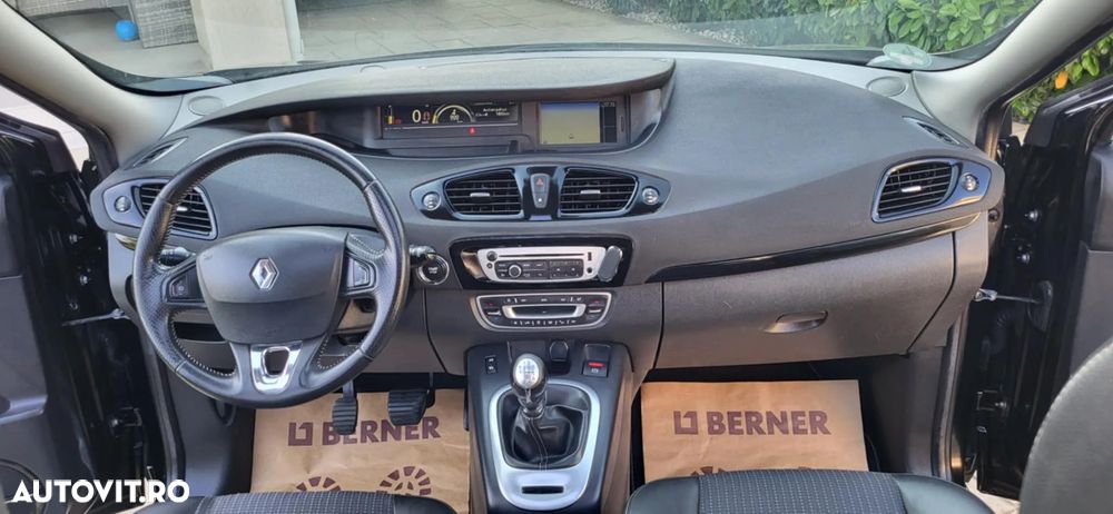 Renault Grand Scenic - 5