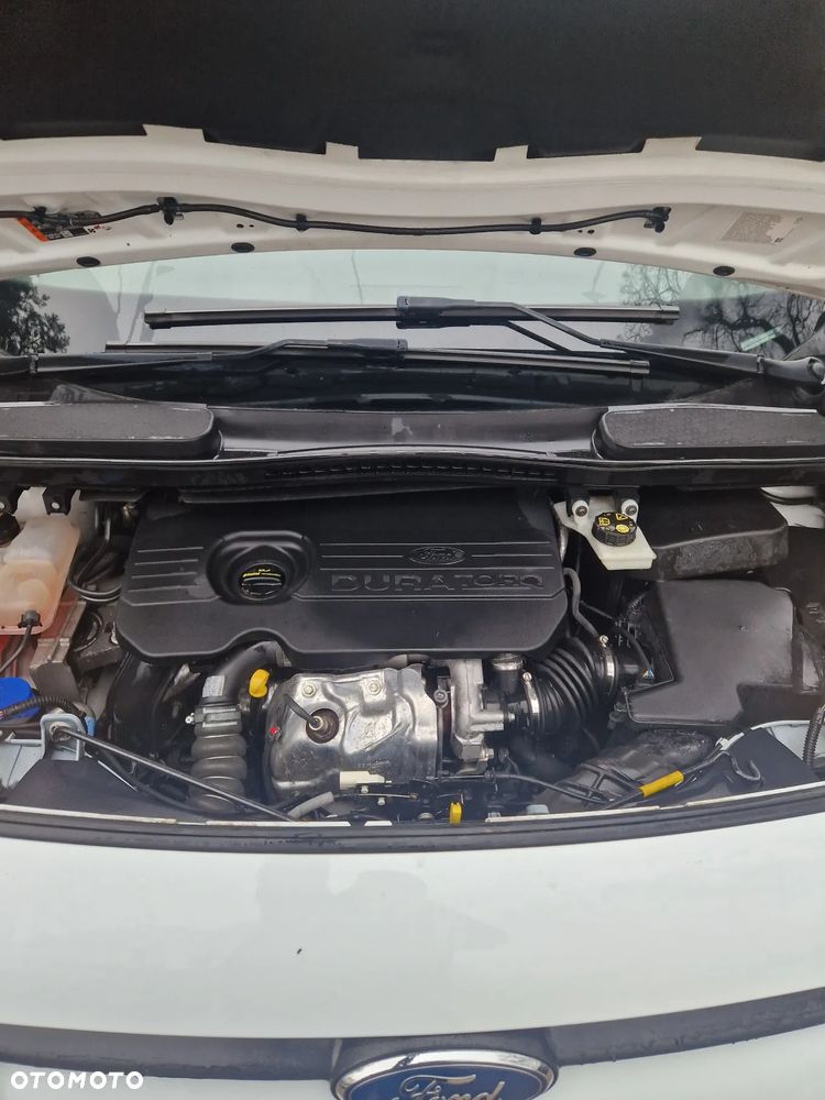 Ford TRANSIT CONNECT - 8