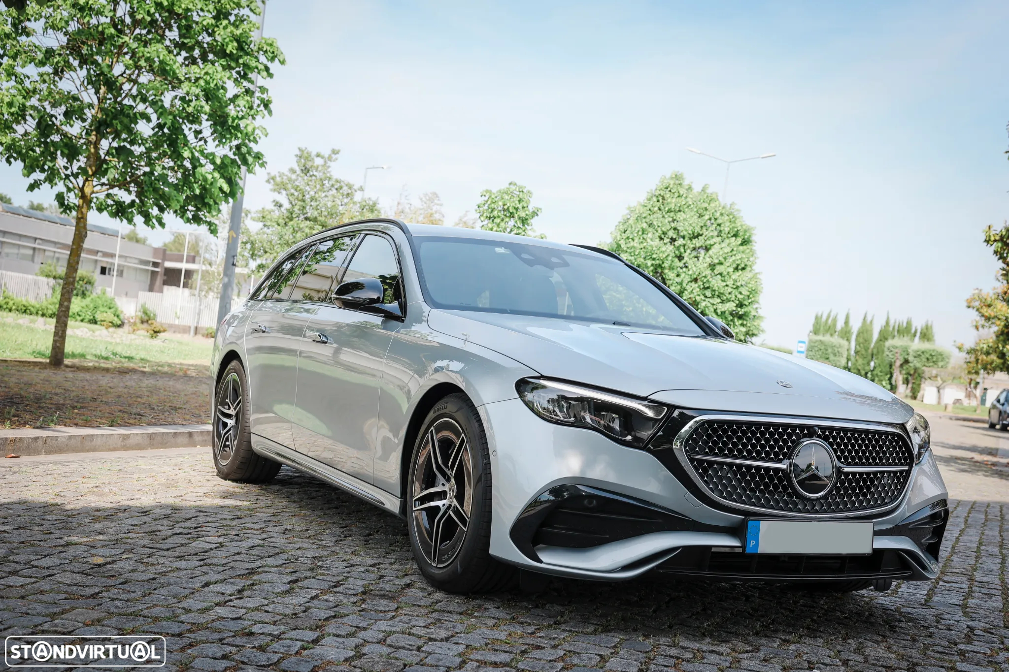 Mercedes-Benz E 300 e AMG Line - 7
