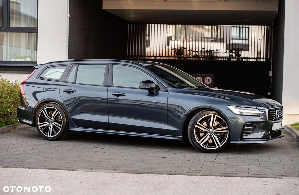 Volvo V60 T5 Geartronic R-Design - 3