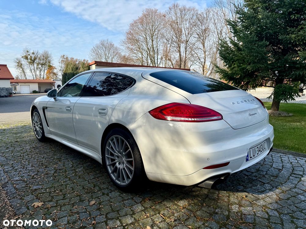 Porsche Panamera Diesel - 16