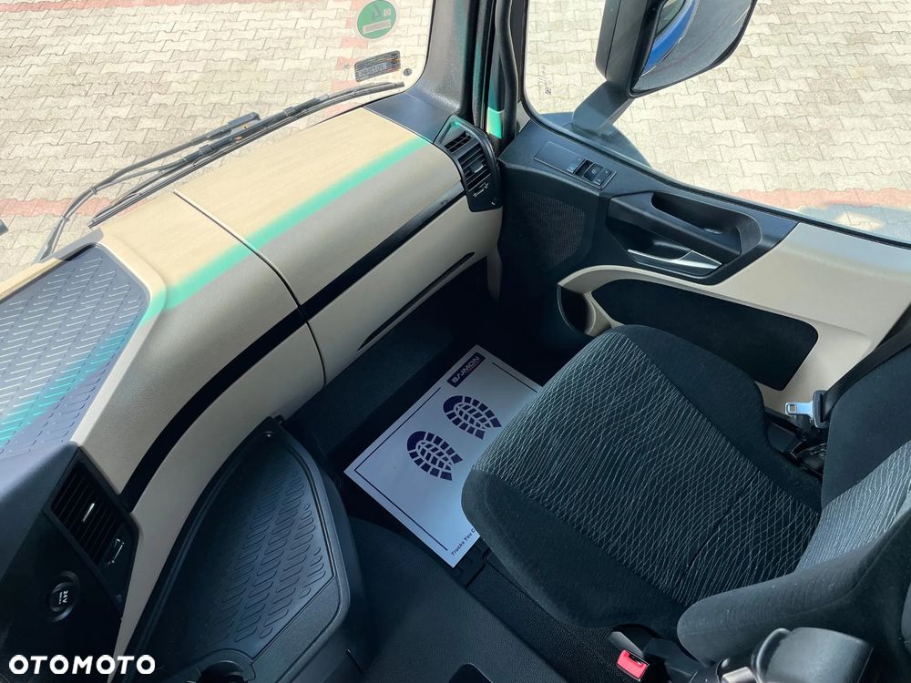 Mercedes-Benz ACTROS F 1836 / ZESTAW TANDEM 120 M3 / PRZEJAZDOWY / 7,75 M + 7,75 M / SALON PL - 10