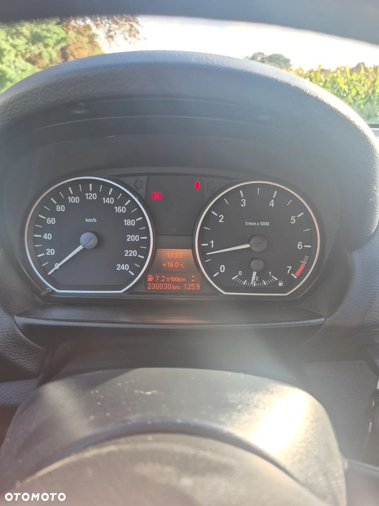 BMW Seria 1 - 13