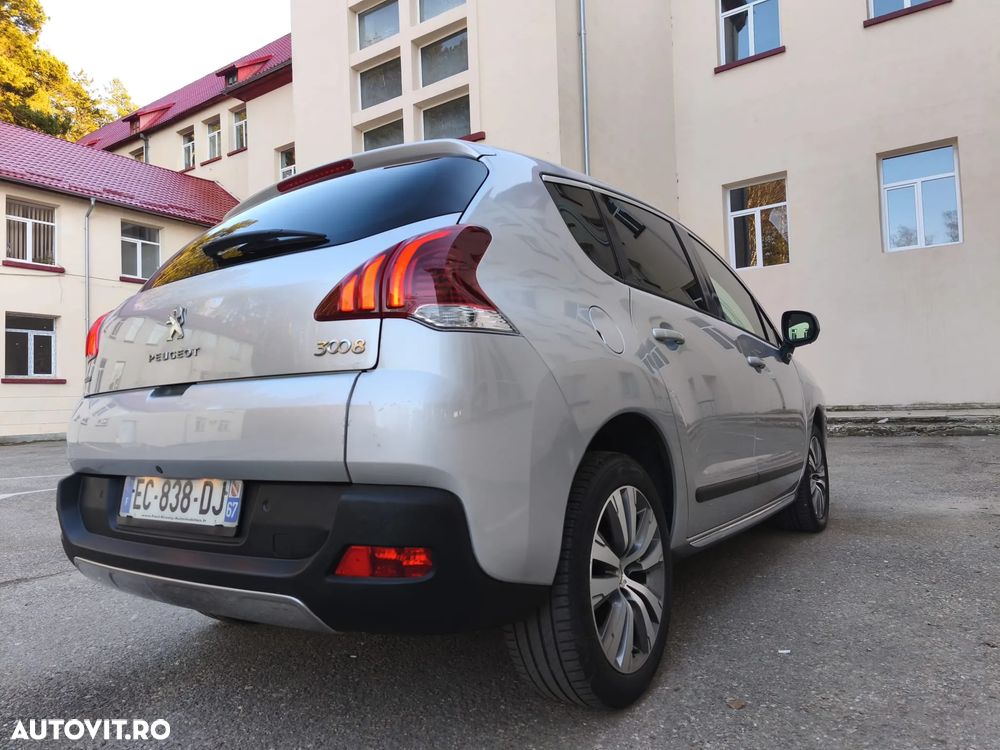 Peugeot 3008 BlueHDi 150 Stop & Start Business-Line - 4