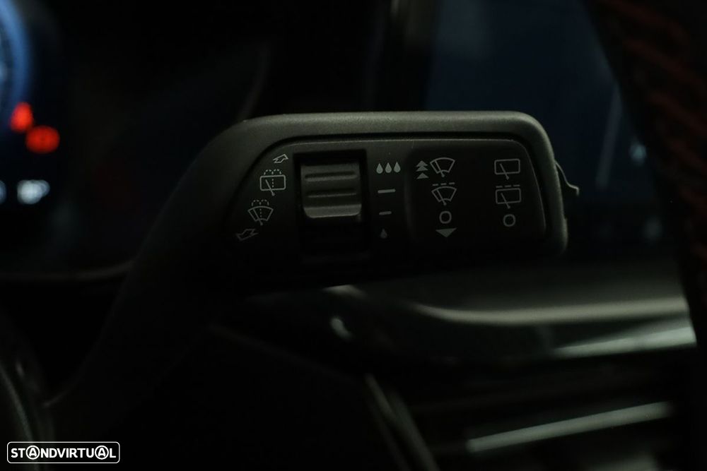 Ford Focus 1.0 EcoBoost MHEV ST-Line X Aut. - 18