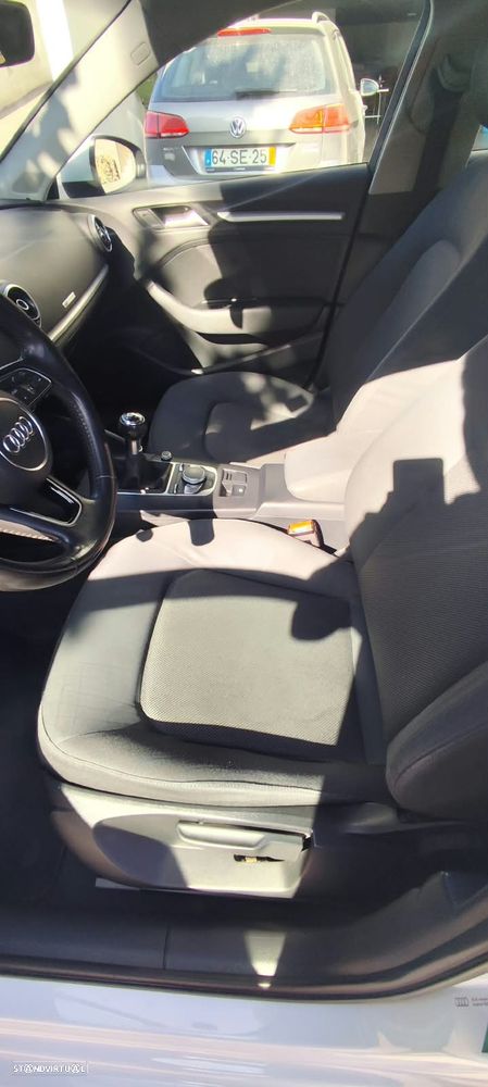 Audi A3 Sportback 1.6 TDI - 14