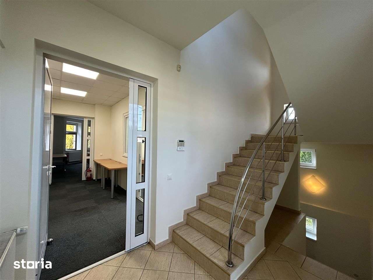 Casa spatioasa, la cheie, teren 1147 mp, zona buna - Imagine principală: 2/10