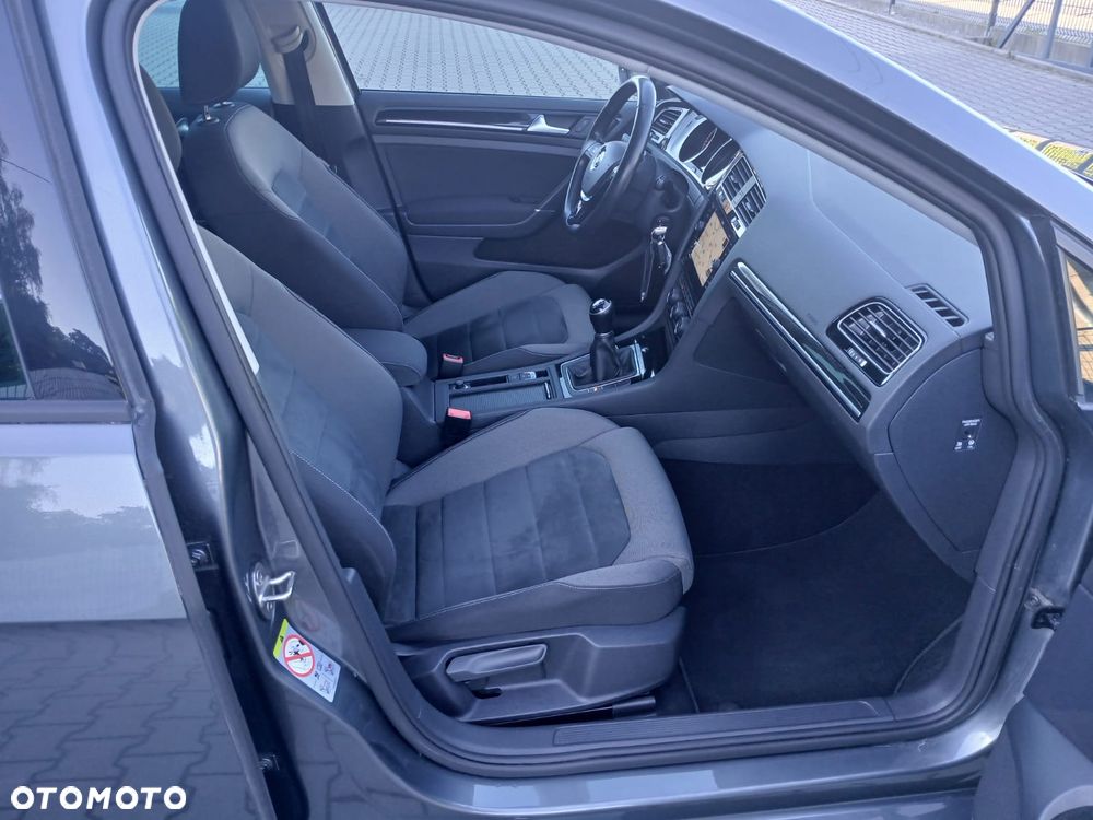 Volkswagen Golf 2.0 TDI BMT Highline - 29