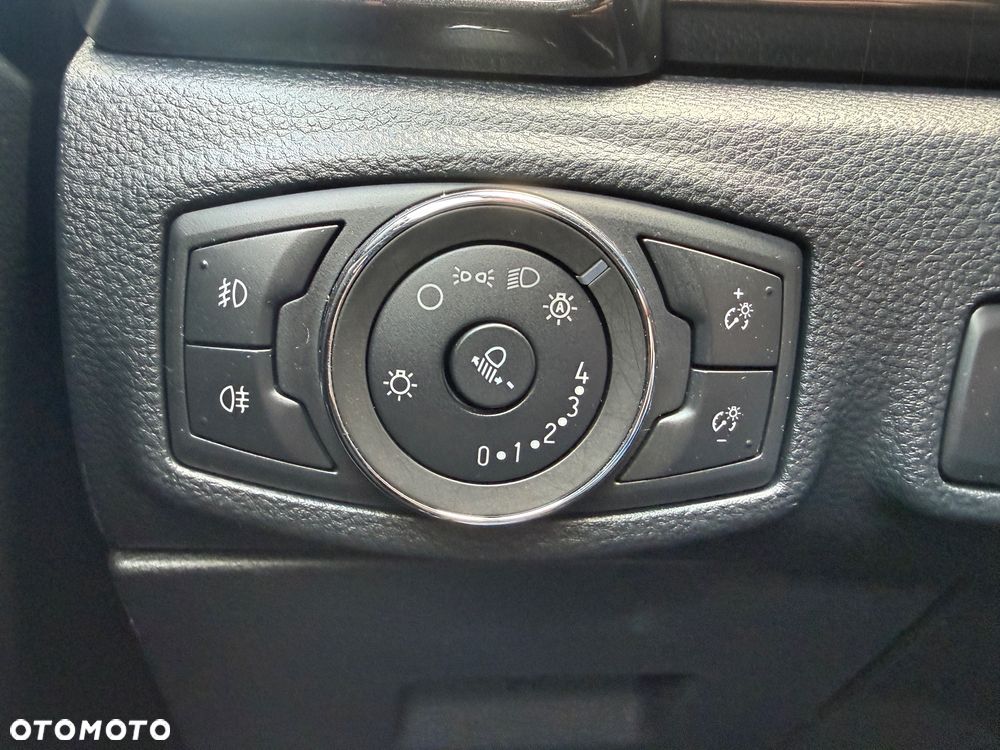 Ford Ranger 2.0 EcoBlue 4x4 DC Wildtrak - 33