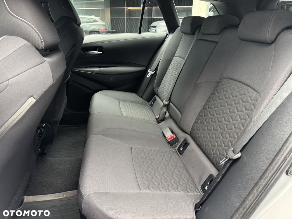 Toyota Corolla - 15