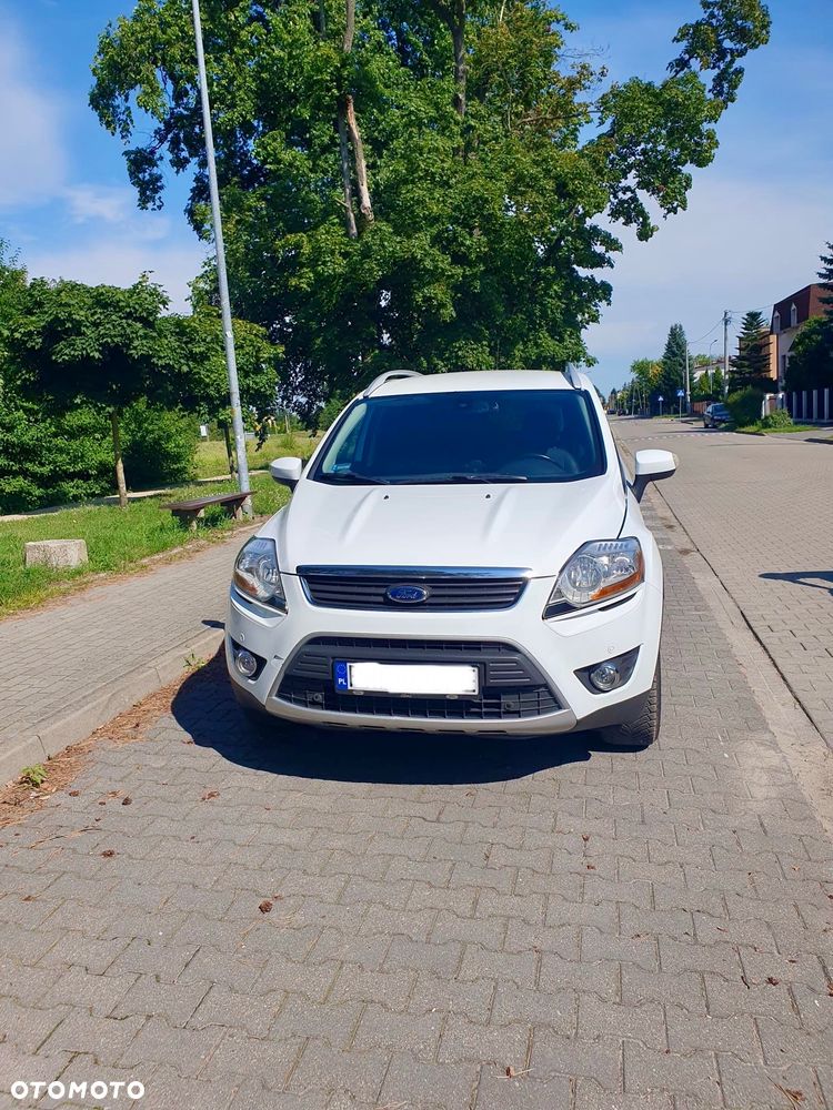 Ford Kuga 2.0 TDCi 2x4 Champions Edition - 2