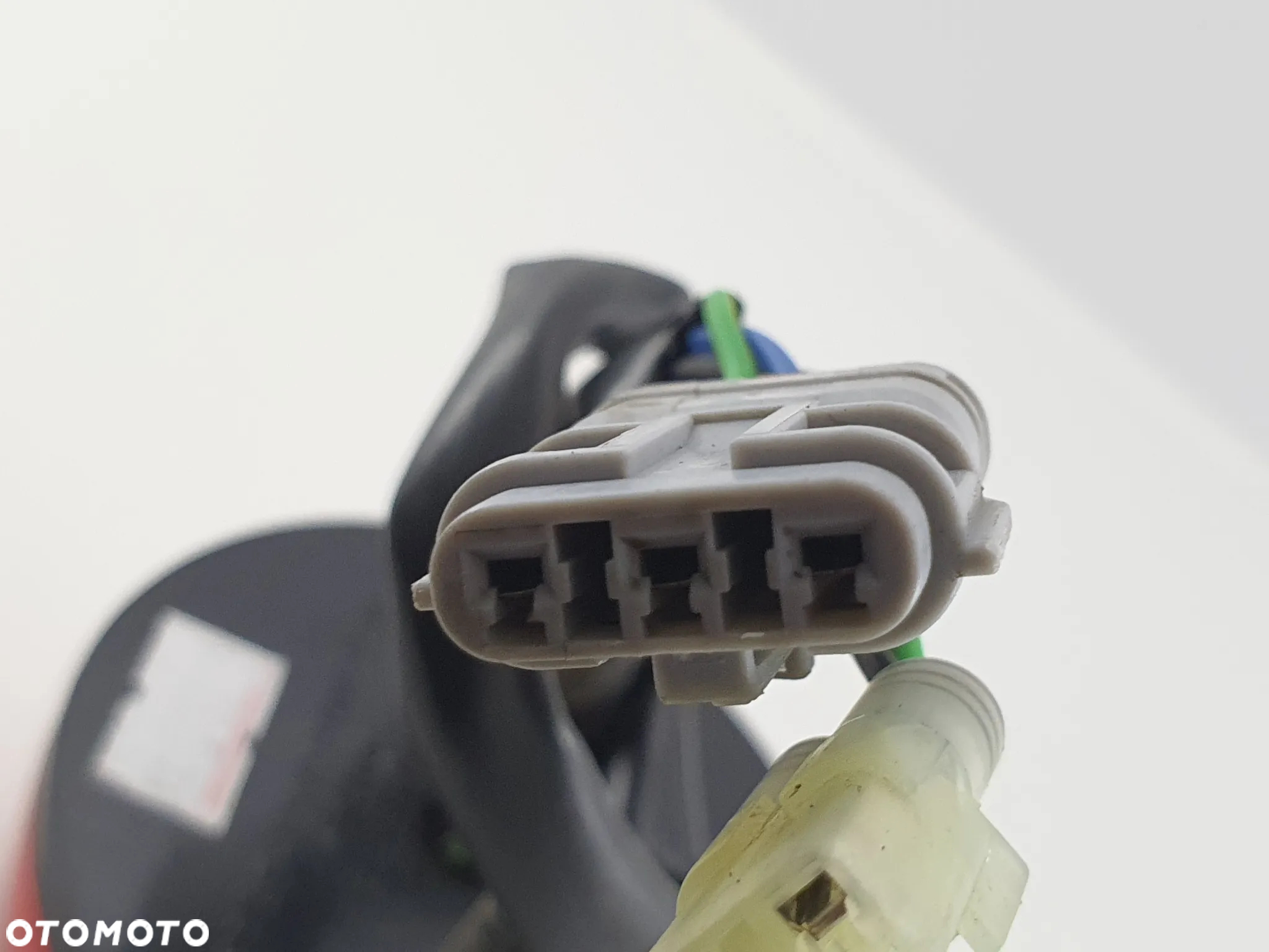 LAMPA TYL LED KIERUNKOWSKAZ   TGB BLADE - 9