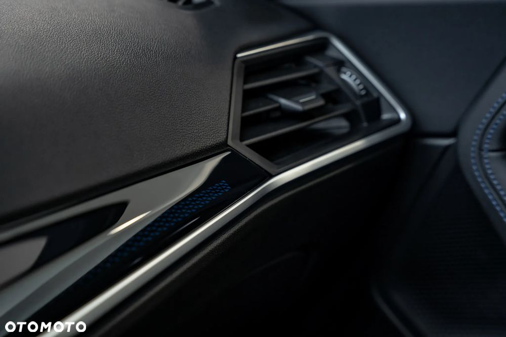 BMW Seria 2 220d mHEV M Sport - 39