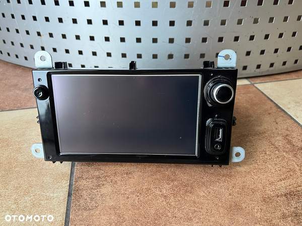 EKRAN WYŚWIETLACZ RADIO USB NAVI REANULT CLIO IV LIFT 281154500