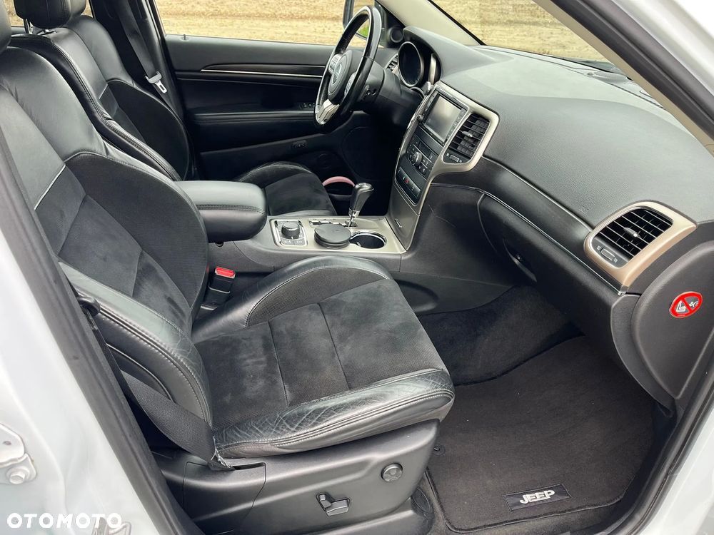 Jeep Grand Cherokee - 9