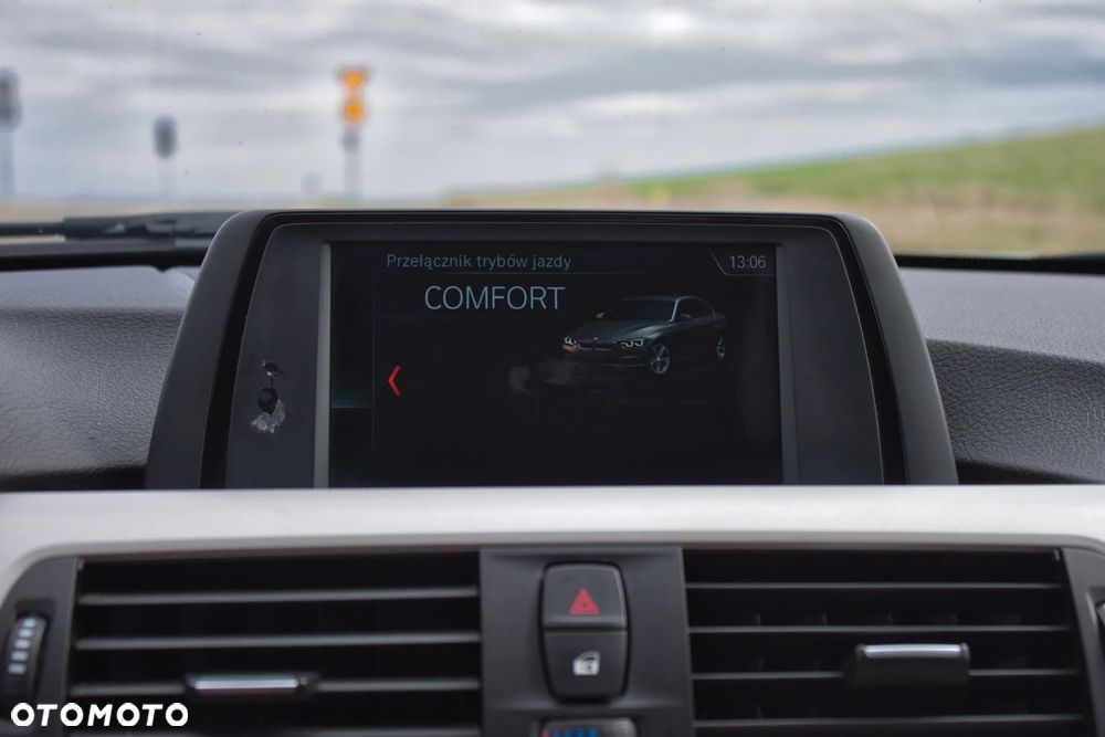 BMW Seria 3 320i xDrive Edition Luxury Line Purity - 40