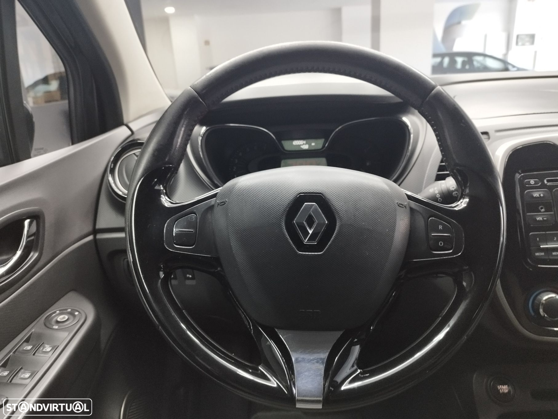 Renault Captur 0.9 TCE - 14