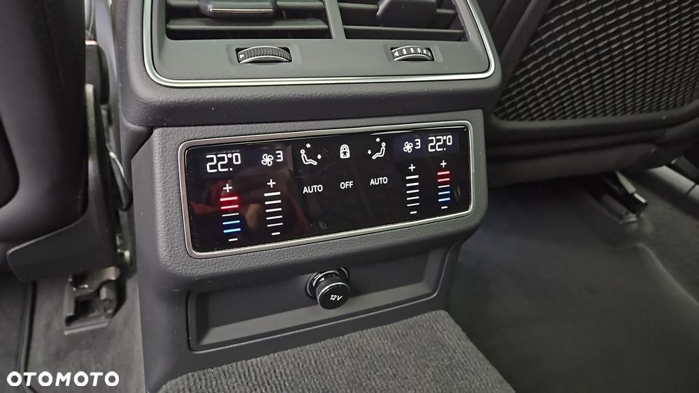 Audi RS6 Avant TFSI mHEV Quattro Performance Tiptronic - 23